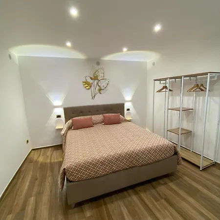 La Casa Di Nonna Chella Будинок відпочинку *